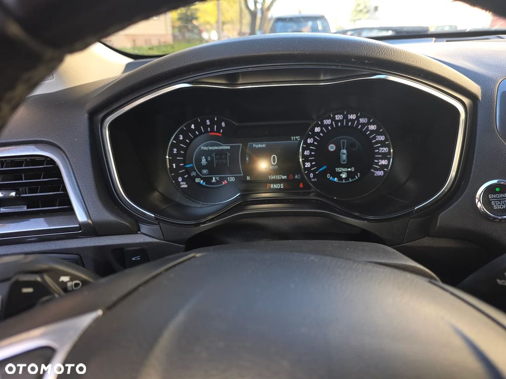 Ford Mondeo 2.0 EcoBlue Titanium - 12