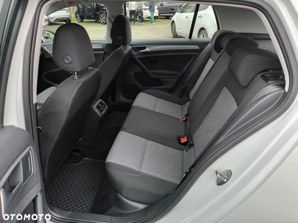 Volkswagen Golf 1.2 TSI BlueMotion Technology Lounge - 14