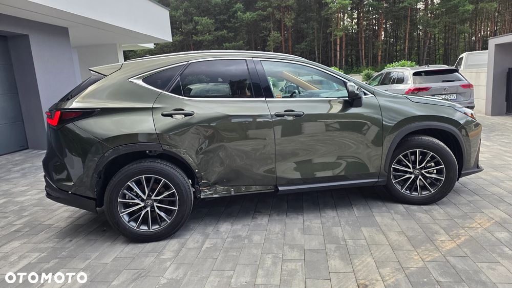 Lexus NX 350h Prestige 2WD - 12