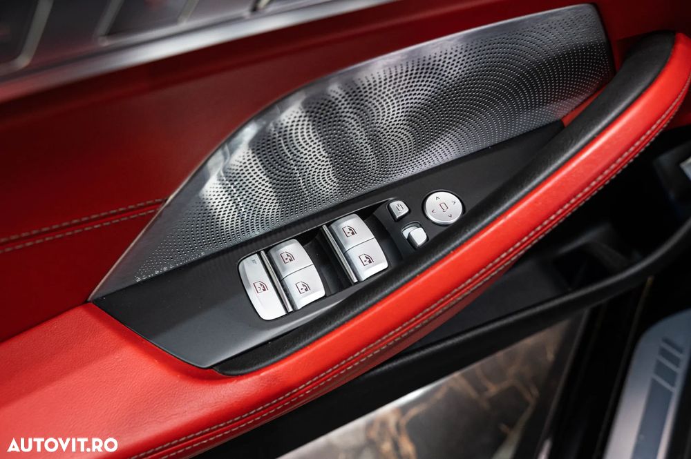 BMW Seria 8 840d xDrive Gran Coupe - 33