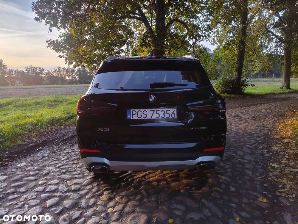 BMW X3 xDrive30i Luxury Line - 9