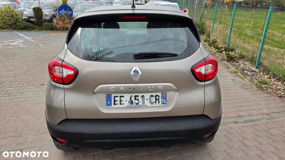 Renault Captur 1.2 TCe Zen EDC - 20