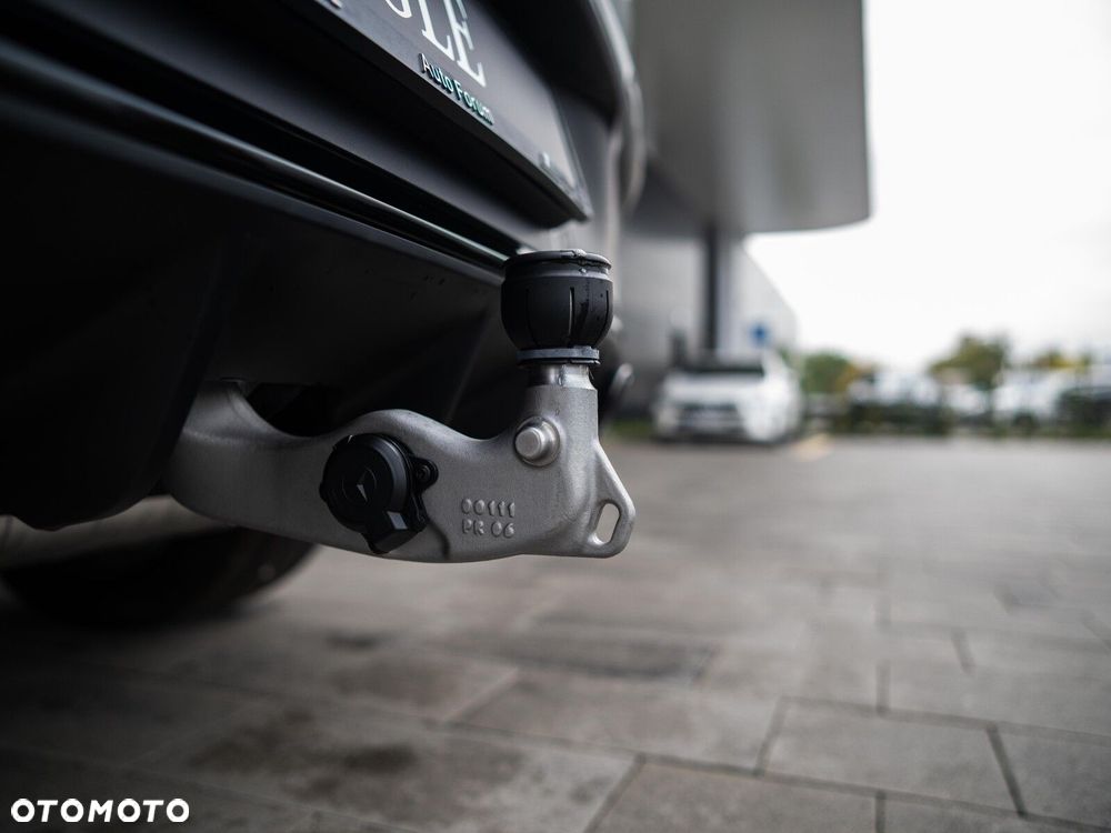 Mercedes-Benz GLE - 29