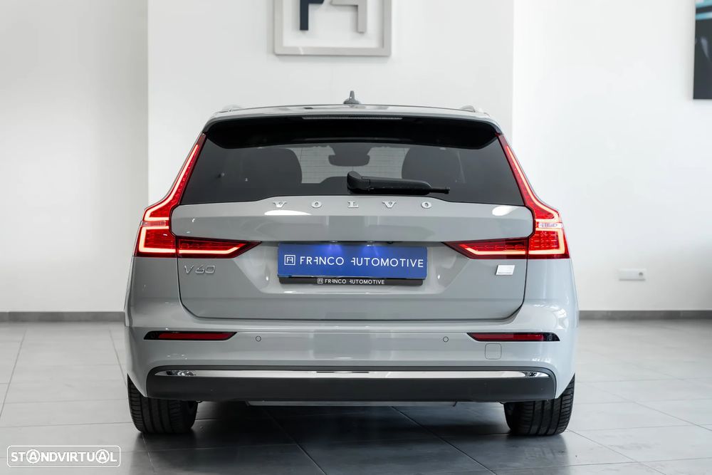 Volvo V60 2.0 T6 AWD TE Core - 4