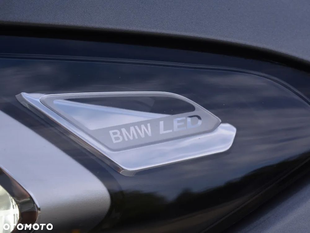 BMW Seria 3 - 37