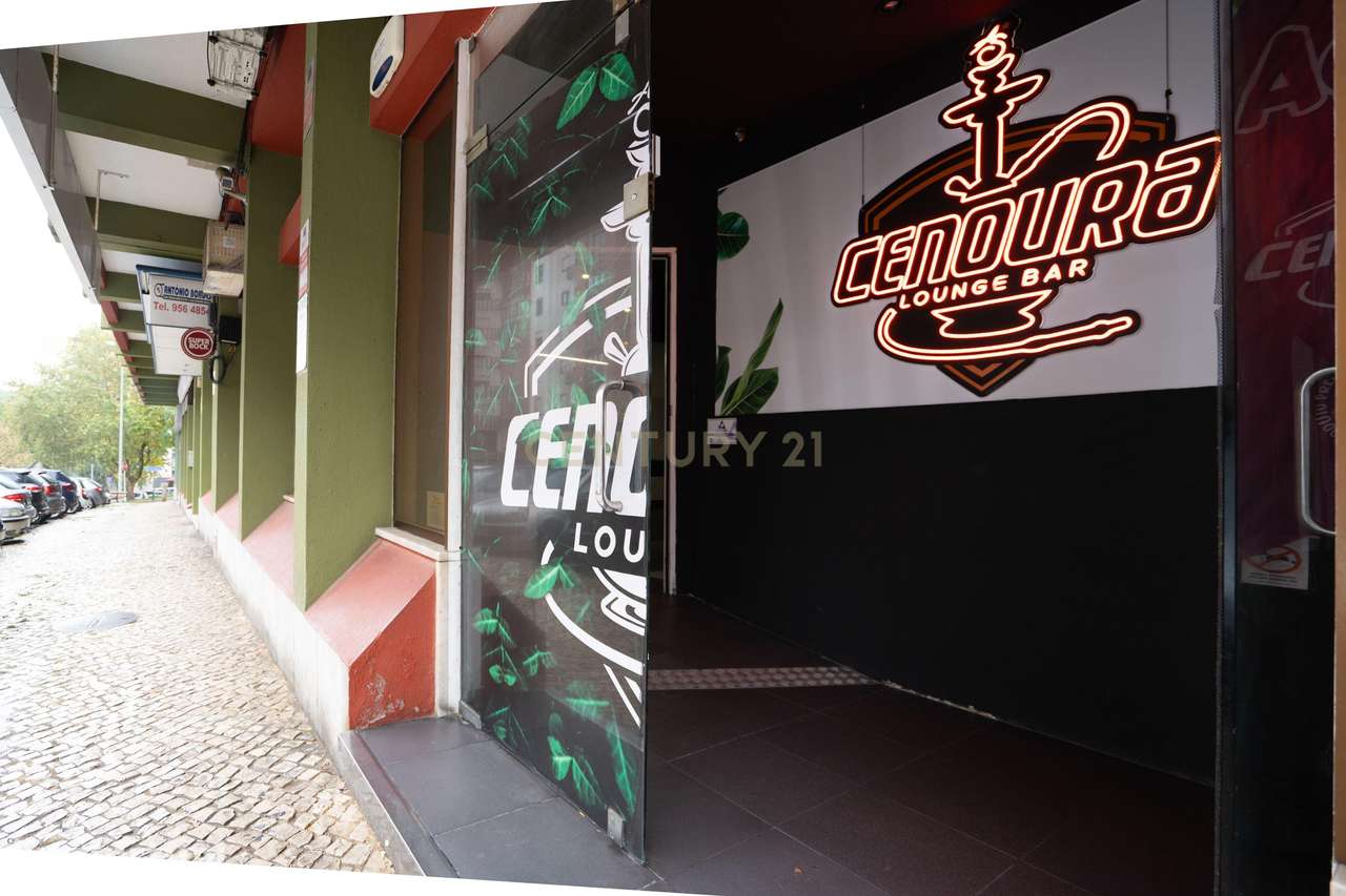 Espaço Comercial Moderno em Loures com Excelente Localização - Trespas - Grande imagem: 2/22