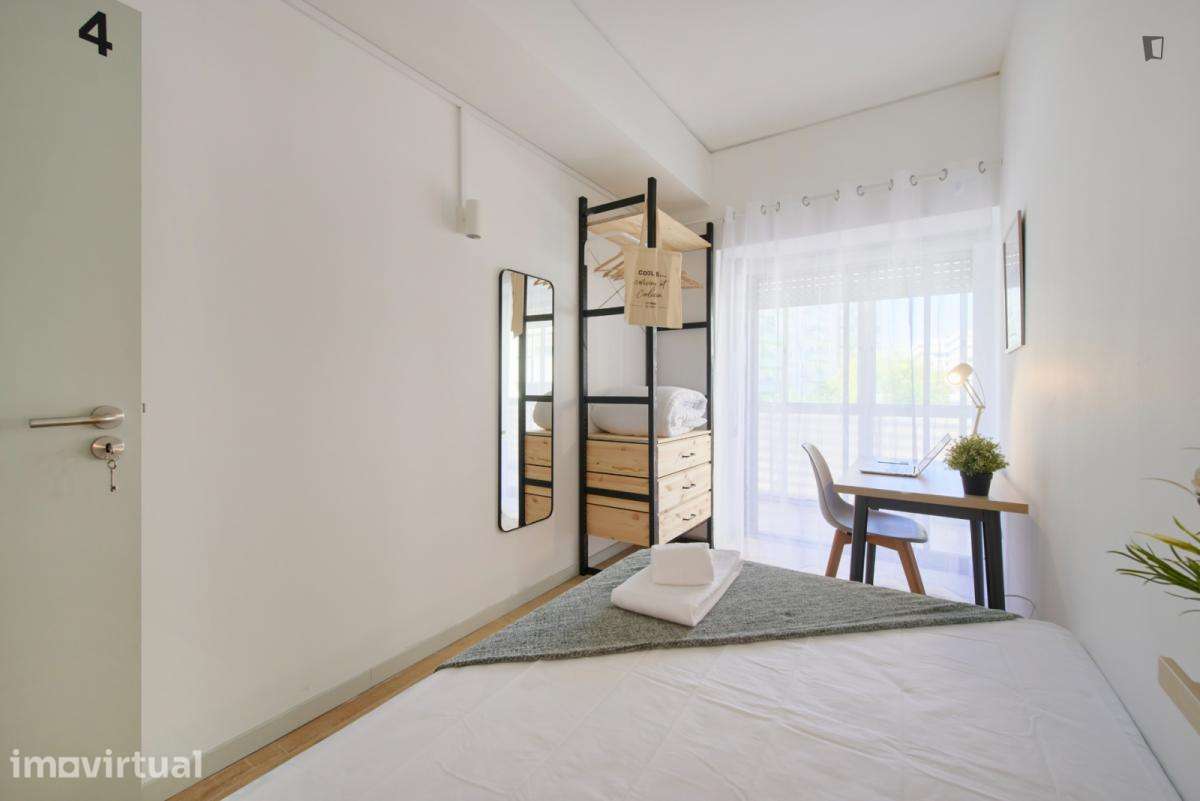 Quarto - localizado em Arroios Lisbon - Grande imagem: 2/31