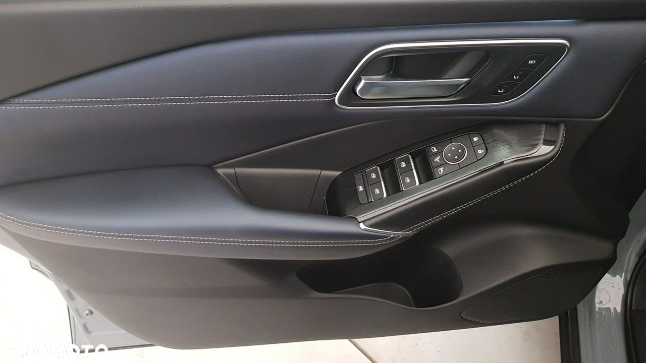 Nissan Qashqai - 24