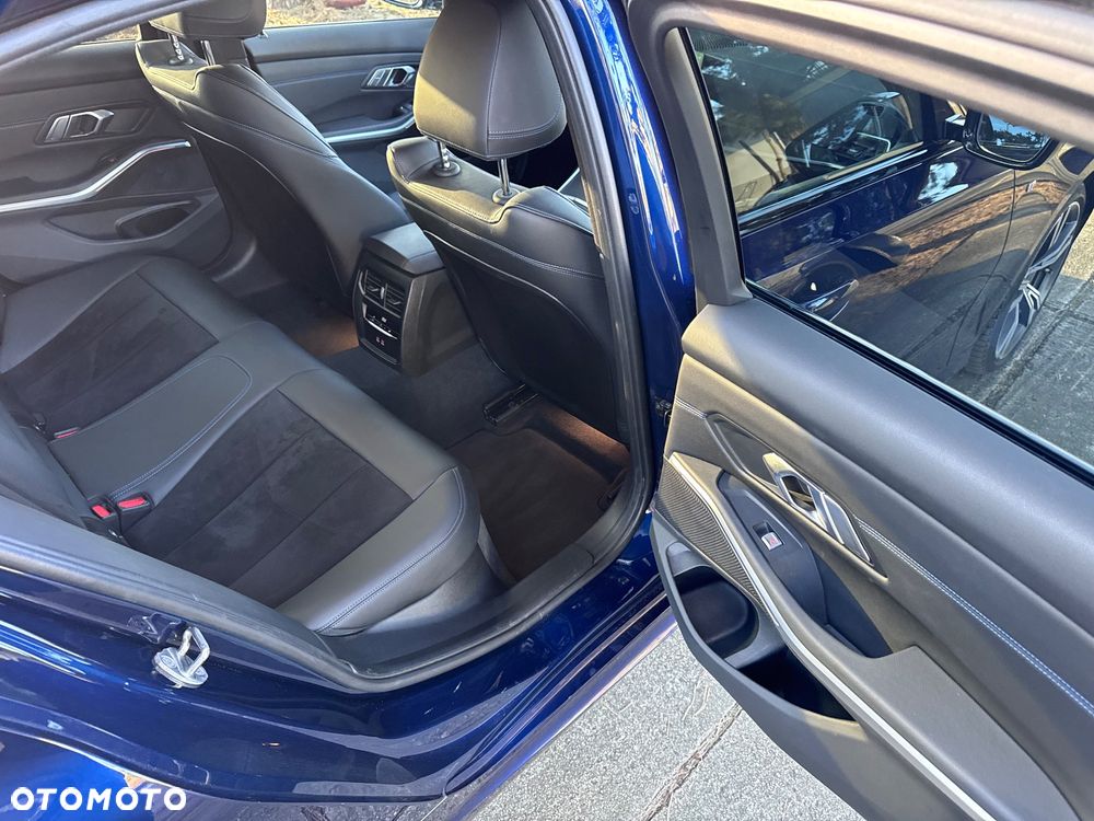 BMW Seria 3 320d xDrive M Sport sport - 22