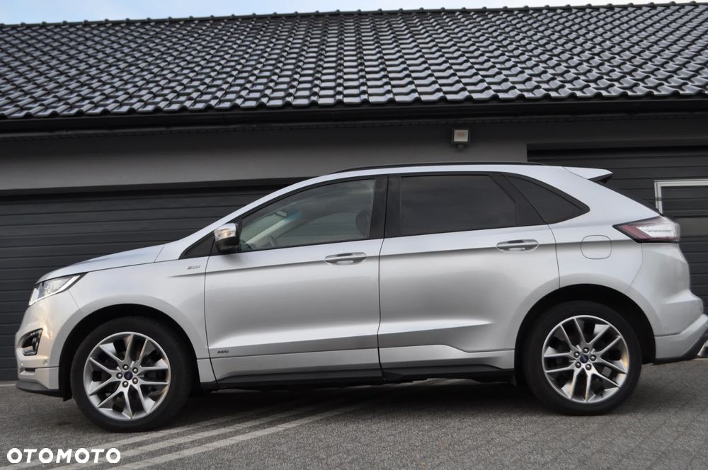 Ford Edge 2.0 TDCi 4x4 ST-LINE - 24