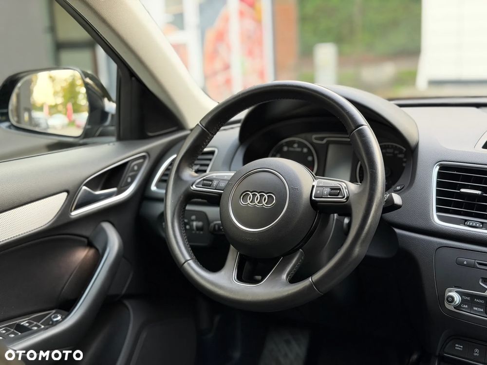 Audi Q3 2.0 TFSI Quattro S tronic - 27