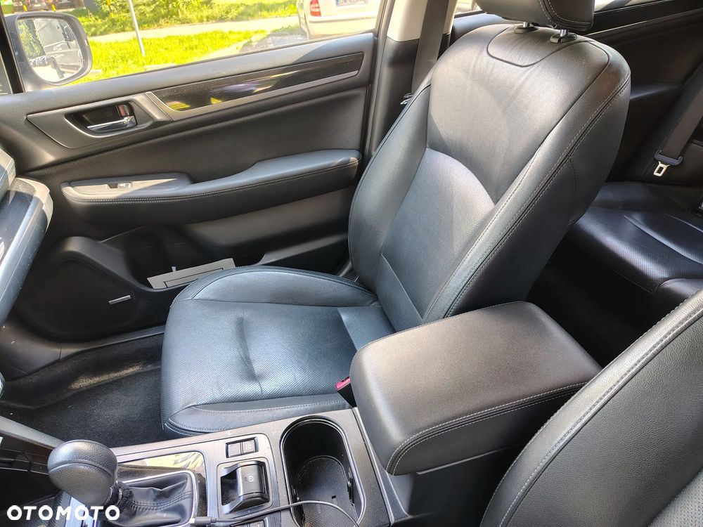 Subaru Outback 2.5i Exclusive (EyeSight) Lineartronic - 12