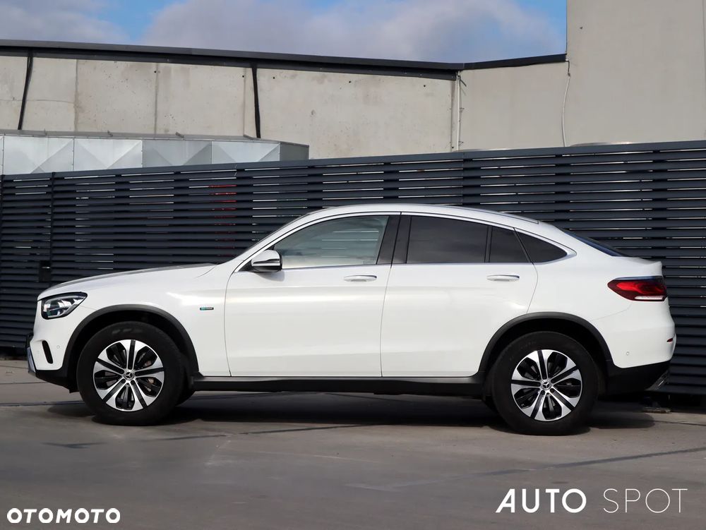 Mercedes-Benz GLC Coupe 300 e 4-Matic - 2