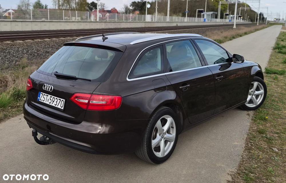 Audi A4 Avant 2.0 TDI Multitronic - 13