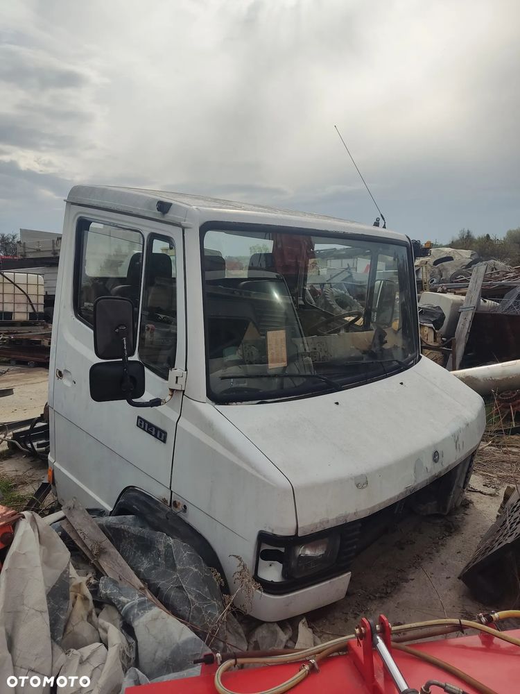 kabina Renault MAN Mercedes 814D - 8