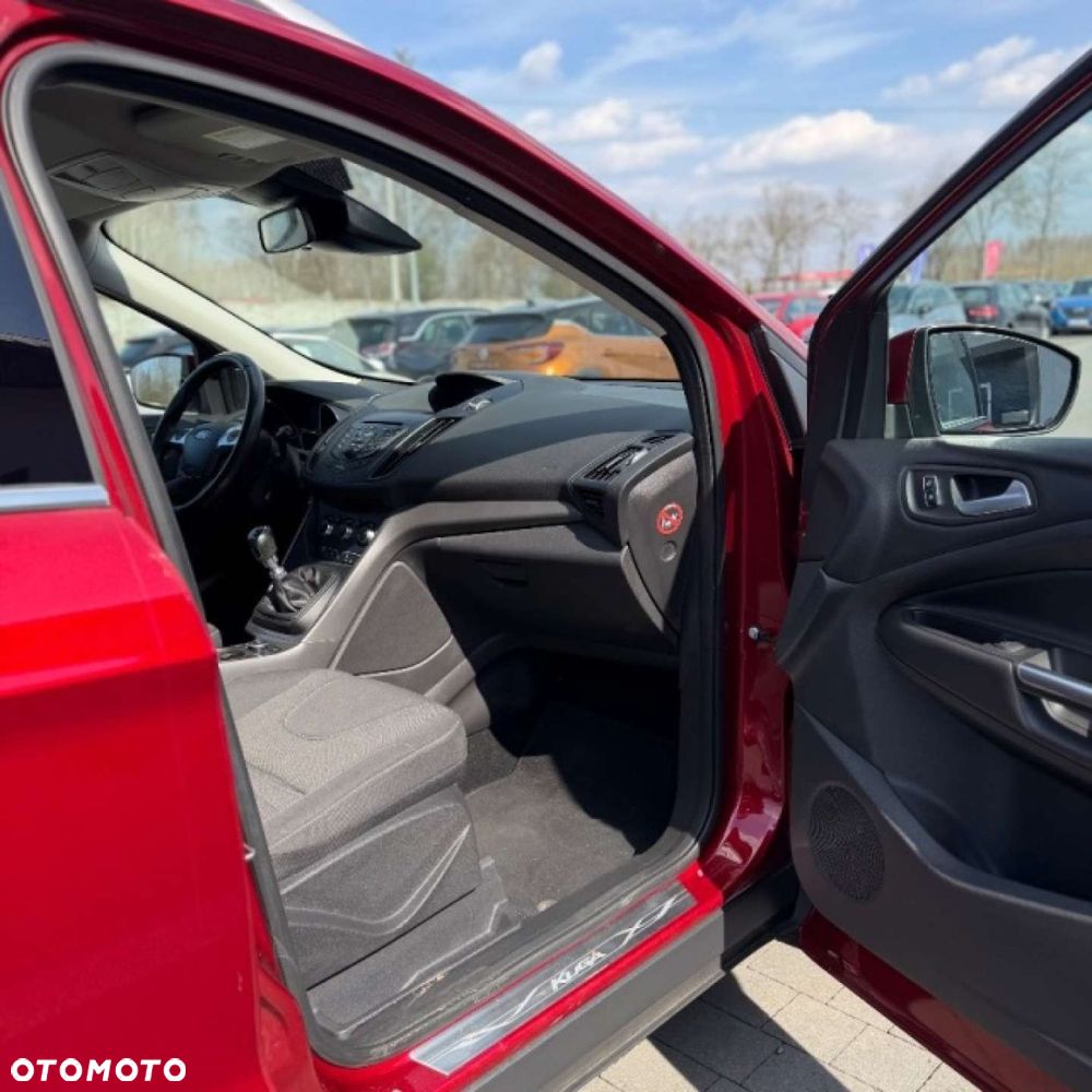 Ford Kuga 1.5 EcoBoost 2x4 Titanium - 34