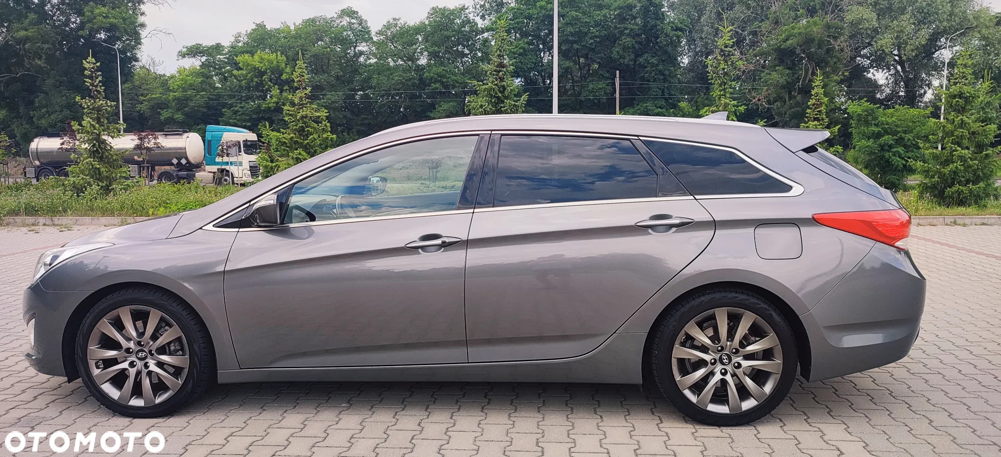Hyundai i40 Kombi blue 1.7 CRDi Premium - 13