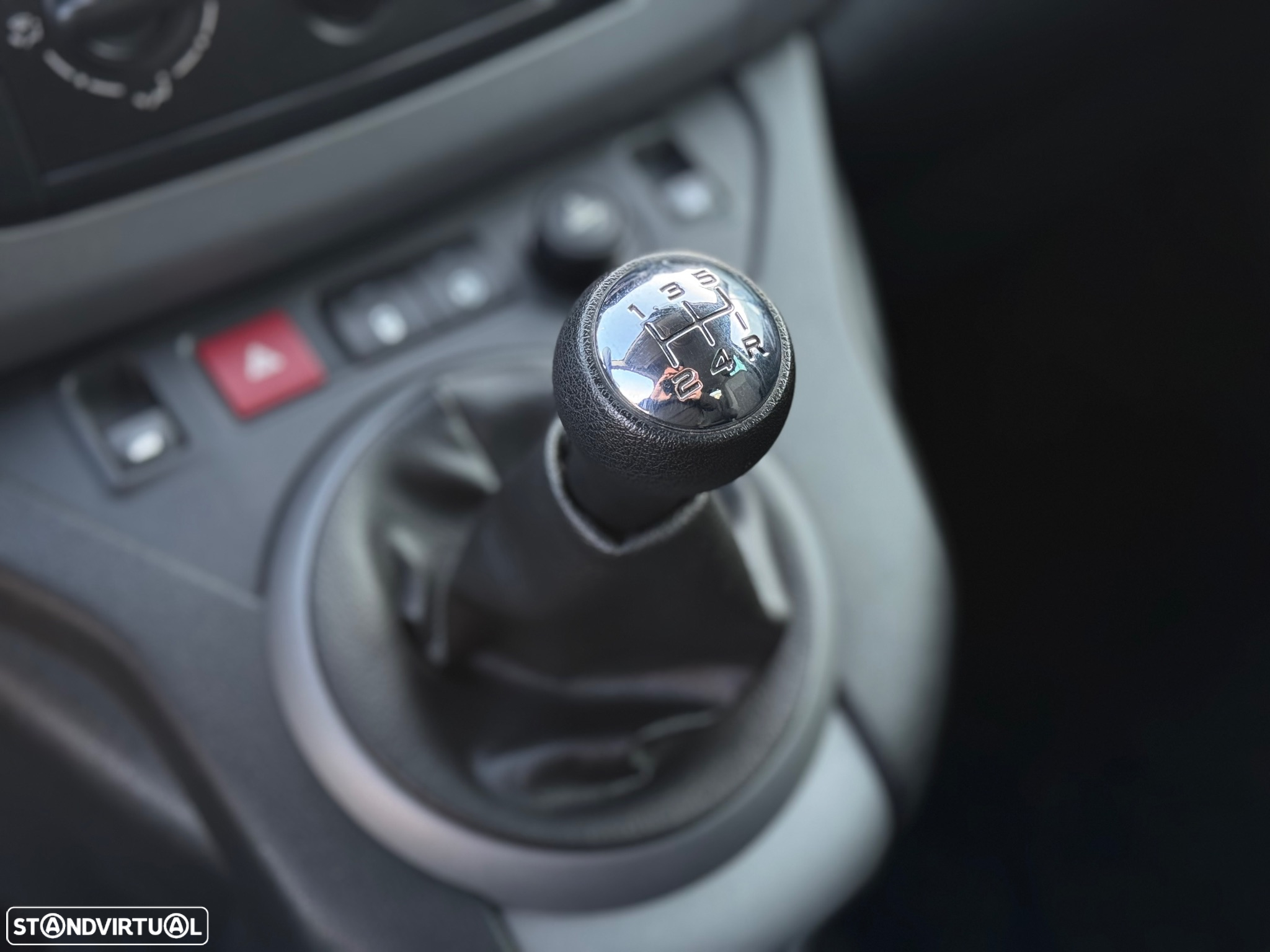 Peugeot Partner 1.6 BlueHDi Style - 17
