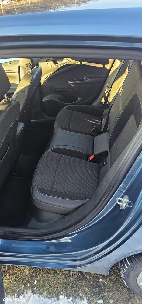 Opel Astra 1.4 Turbo Start/Stop Business - 8