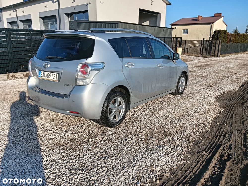 Toyota Verso 2.0 D-4D Sol SW 7os - 8