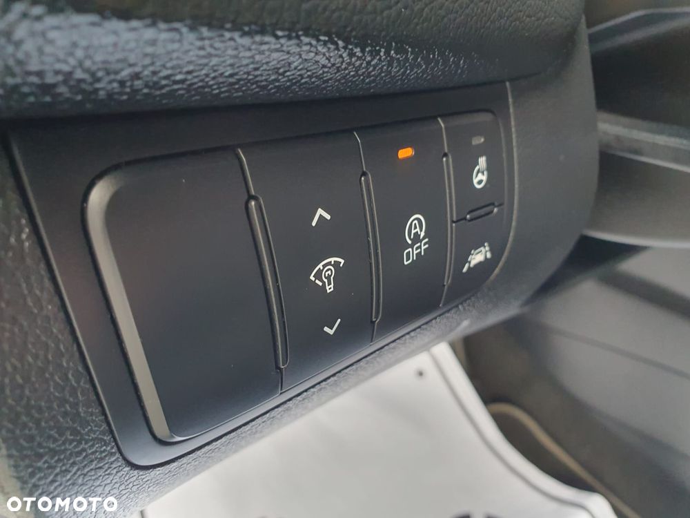 Kia Ceed 1.6 GDI XL - 19