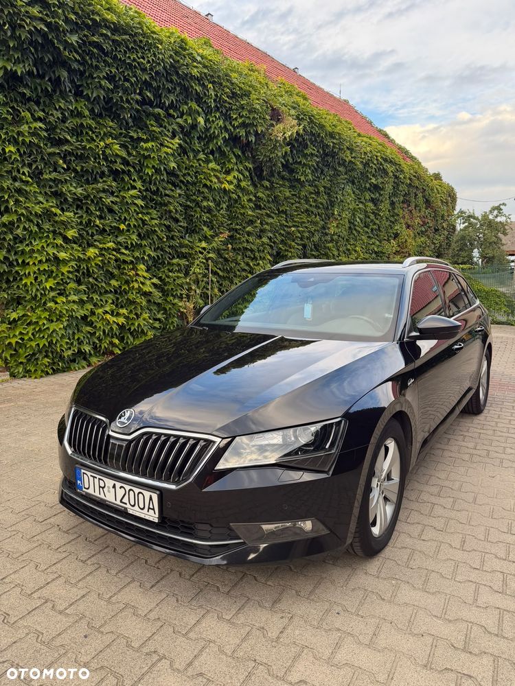 Skoda Superb 2.0 TDI 4x4 L&K DSG - 3
