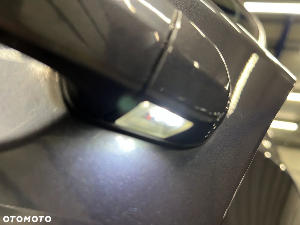 BMW Seria 1 118d DPF Edition Lifestyle - 21