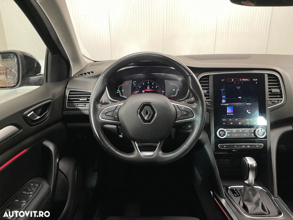 Renault Megane TCe 140 EDC GPF Techno - 6