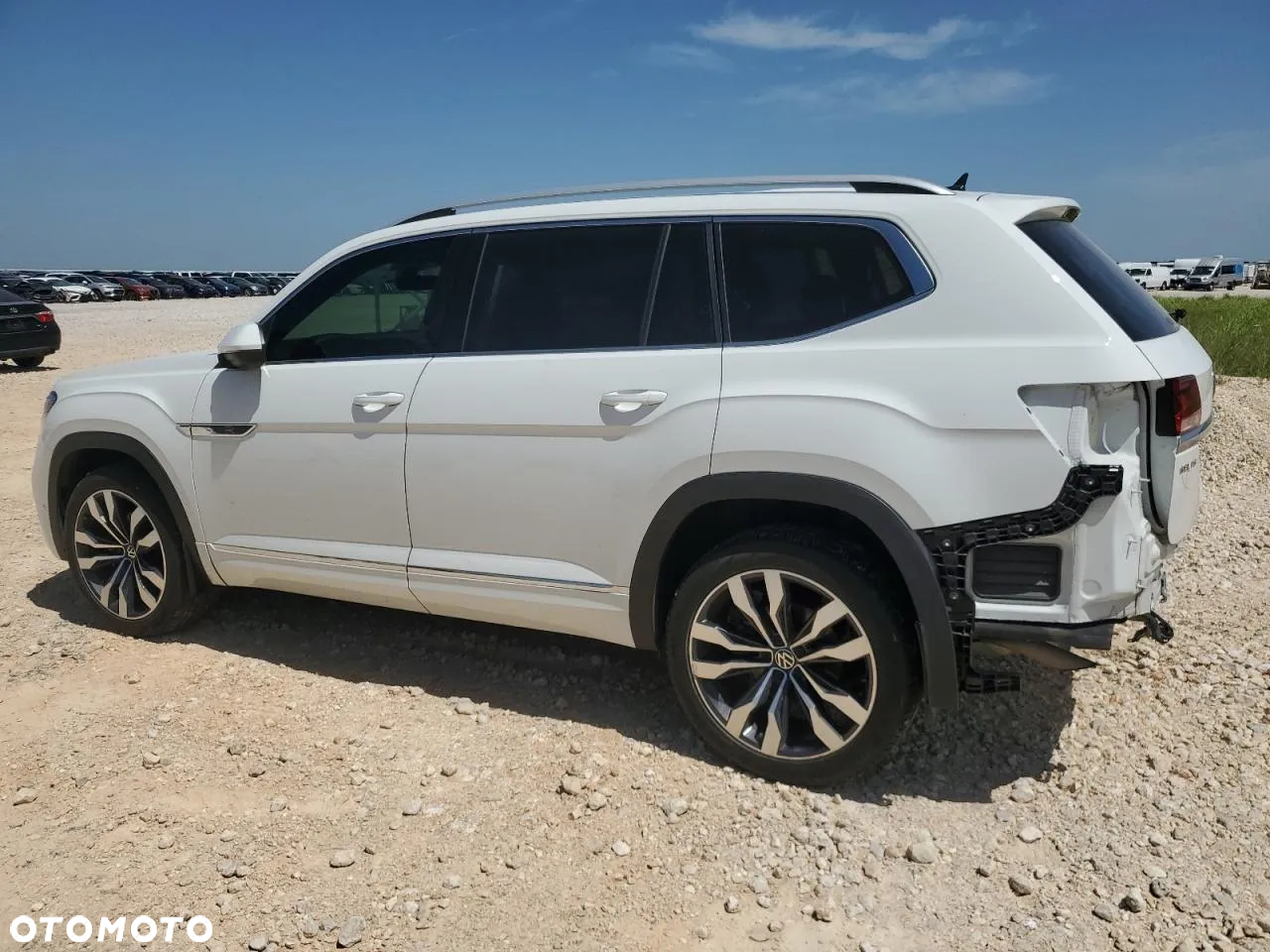 Volkswagen Atlas - 4
