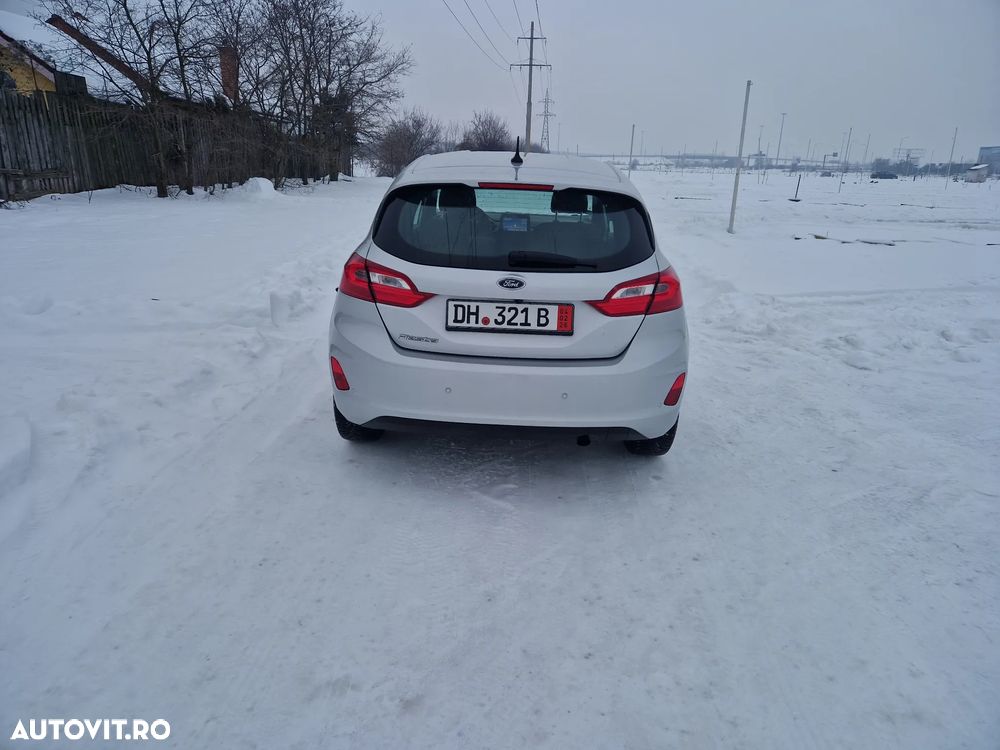 Ford Fiesta 1.0 EcoBoost S&S TITANIUM - 5