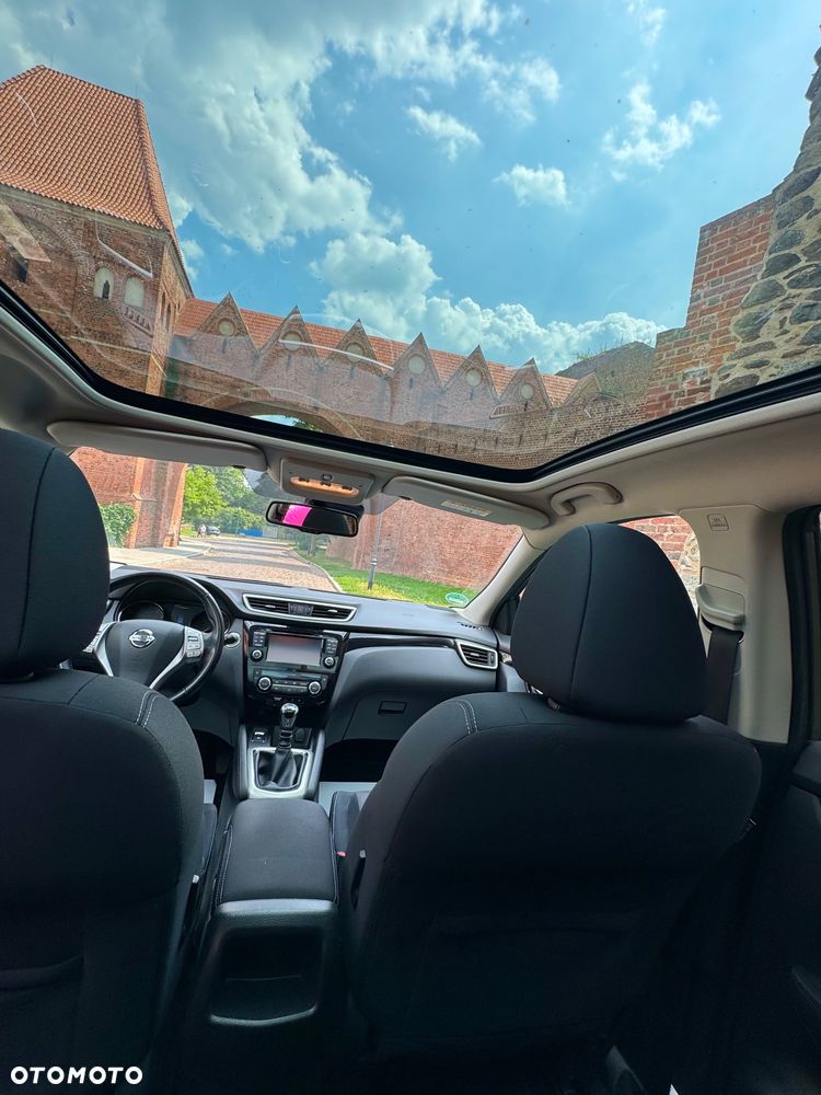 Nissan Qashqai 1.2 DIG-T N-Connecta EU6 - 8