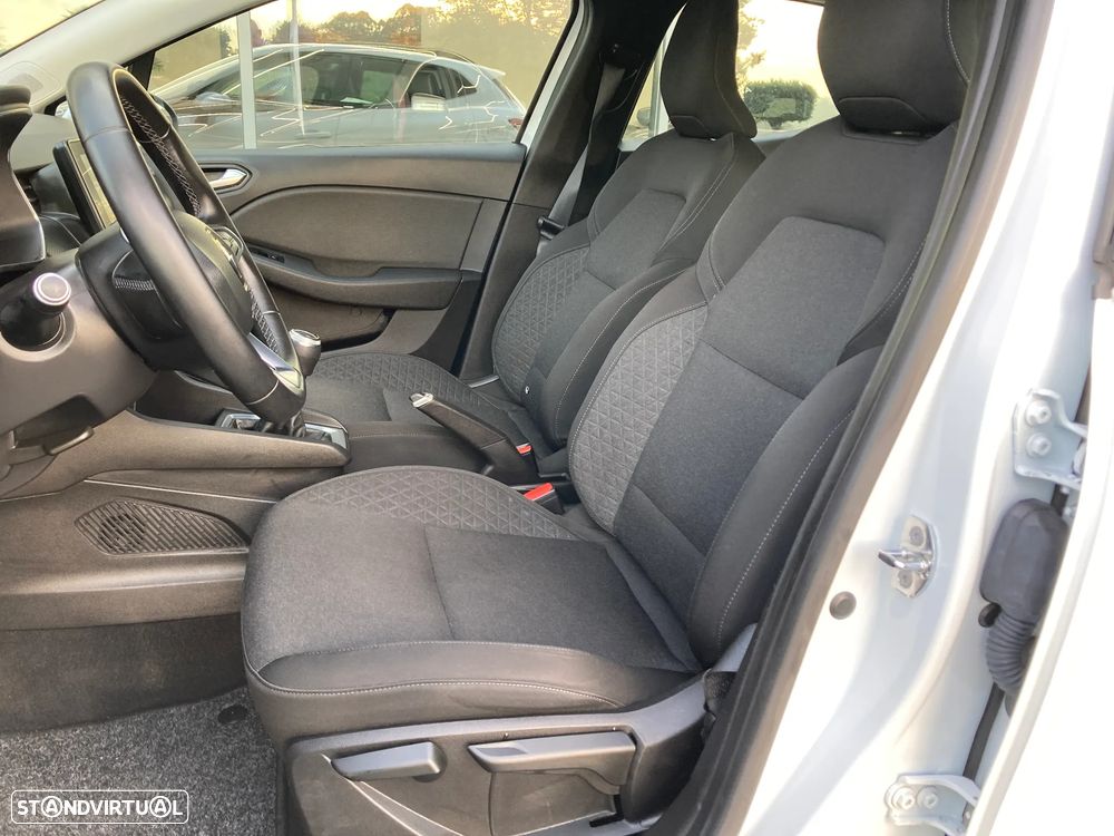Renault Clio TCe 100 BUSINESS EDITION - 27