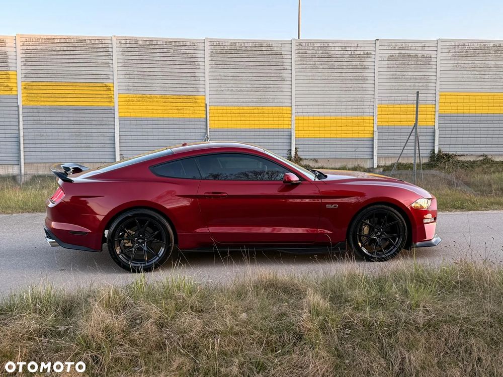 Ford Mustang - 13