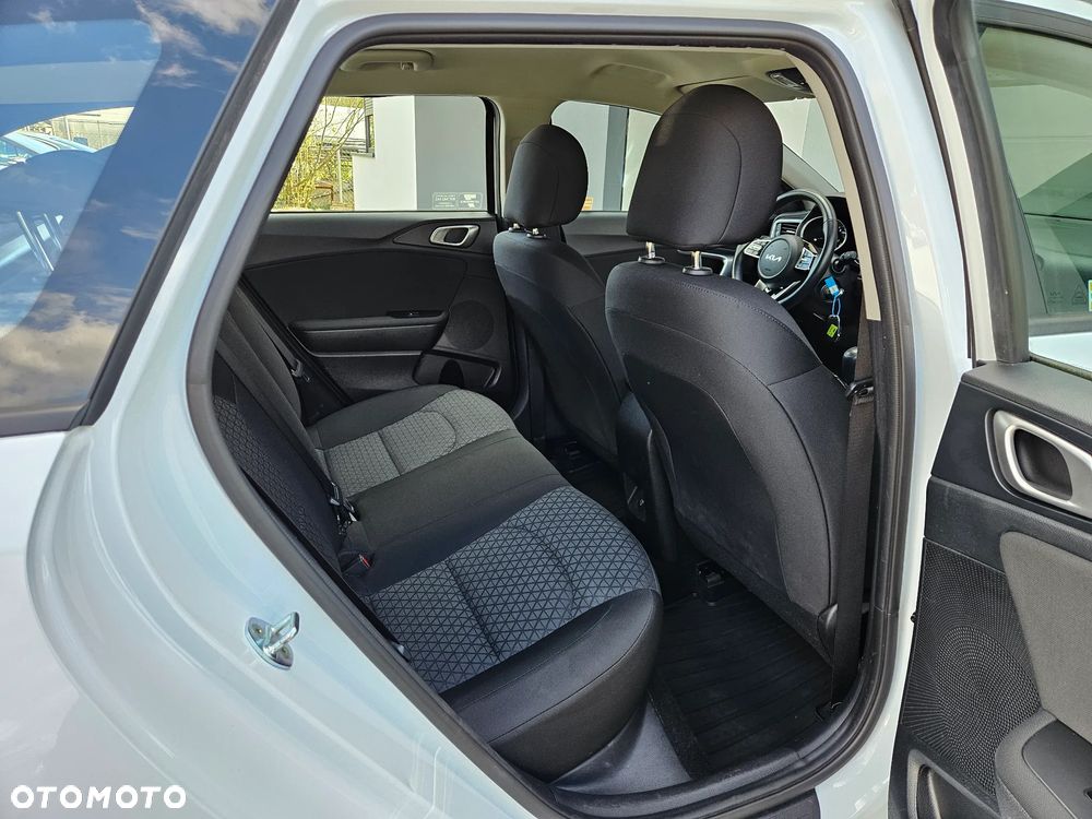 Kia Ceed 1.5 T-GDI S - 28
