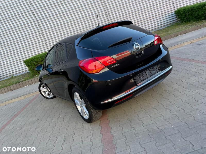 Opel Astra - 22