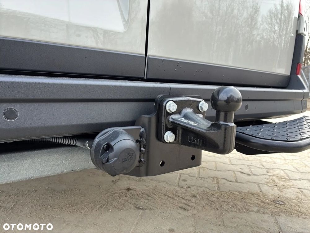 Volkswagen Crafter 35 Furgon L4H3, 2.0BiTDI 177KM, 4490mm, Wysoki dach - 36