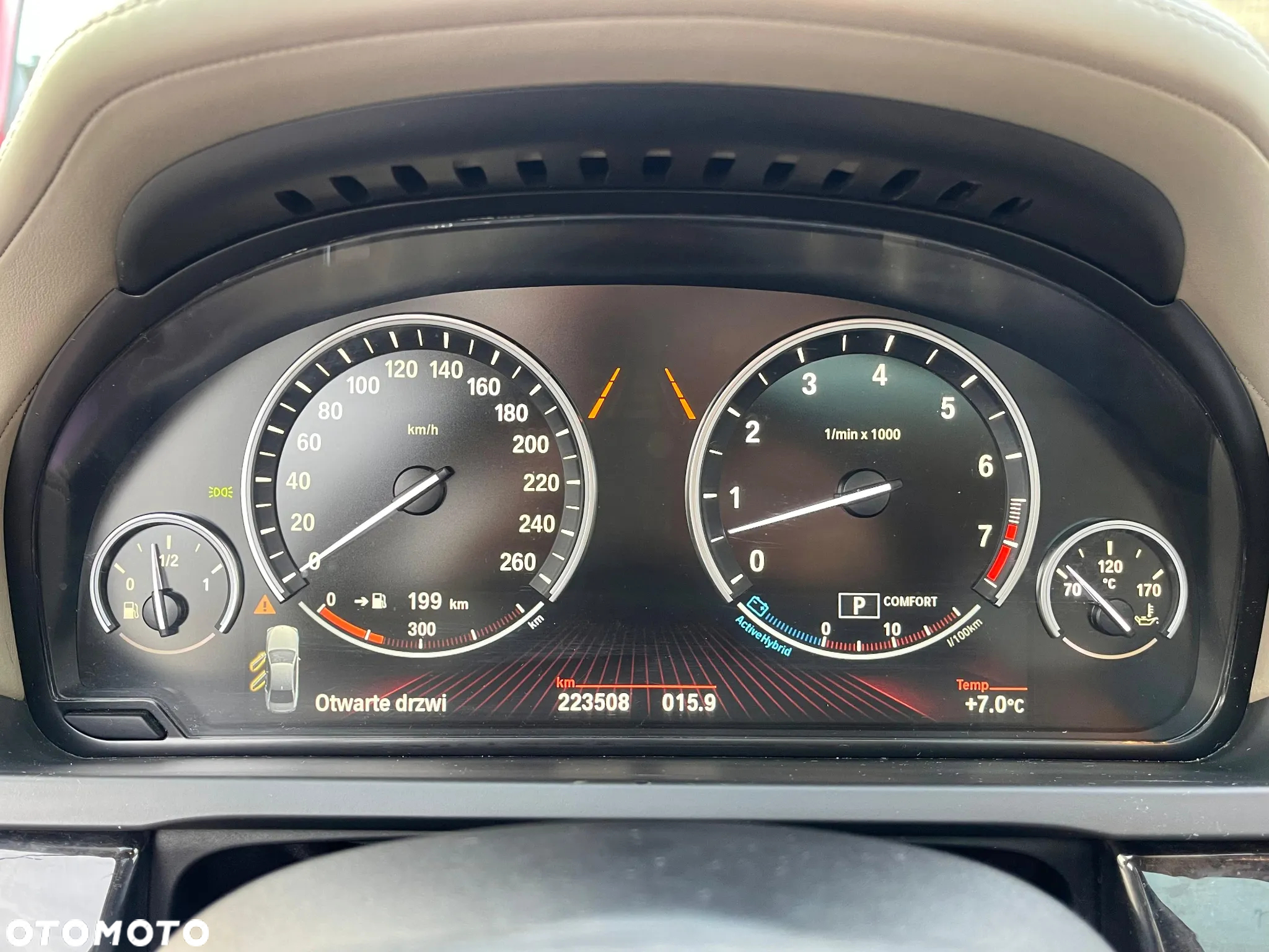 BMW Seria 7 750Li - 31