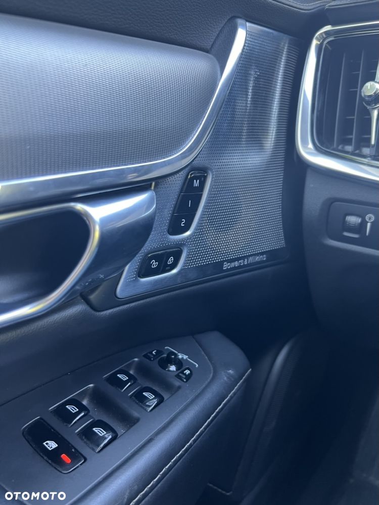 Volvo V90 D5 AWD Geartronic Momentum Pro - 11