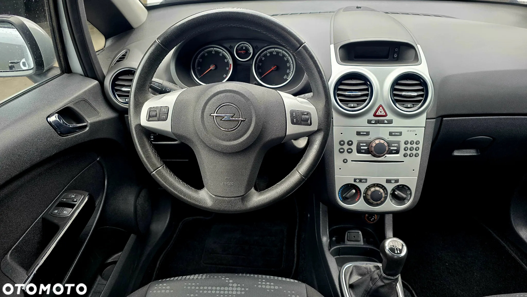 Opel Corsa 1.2 16V 111 - 18