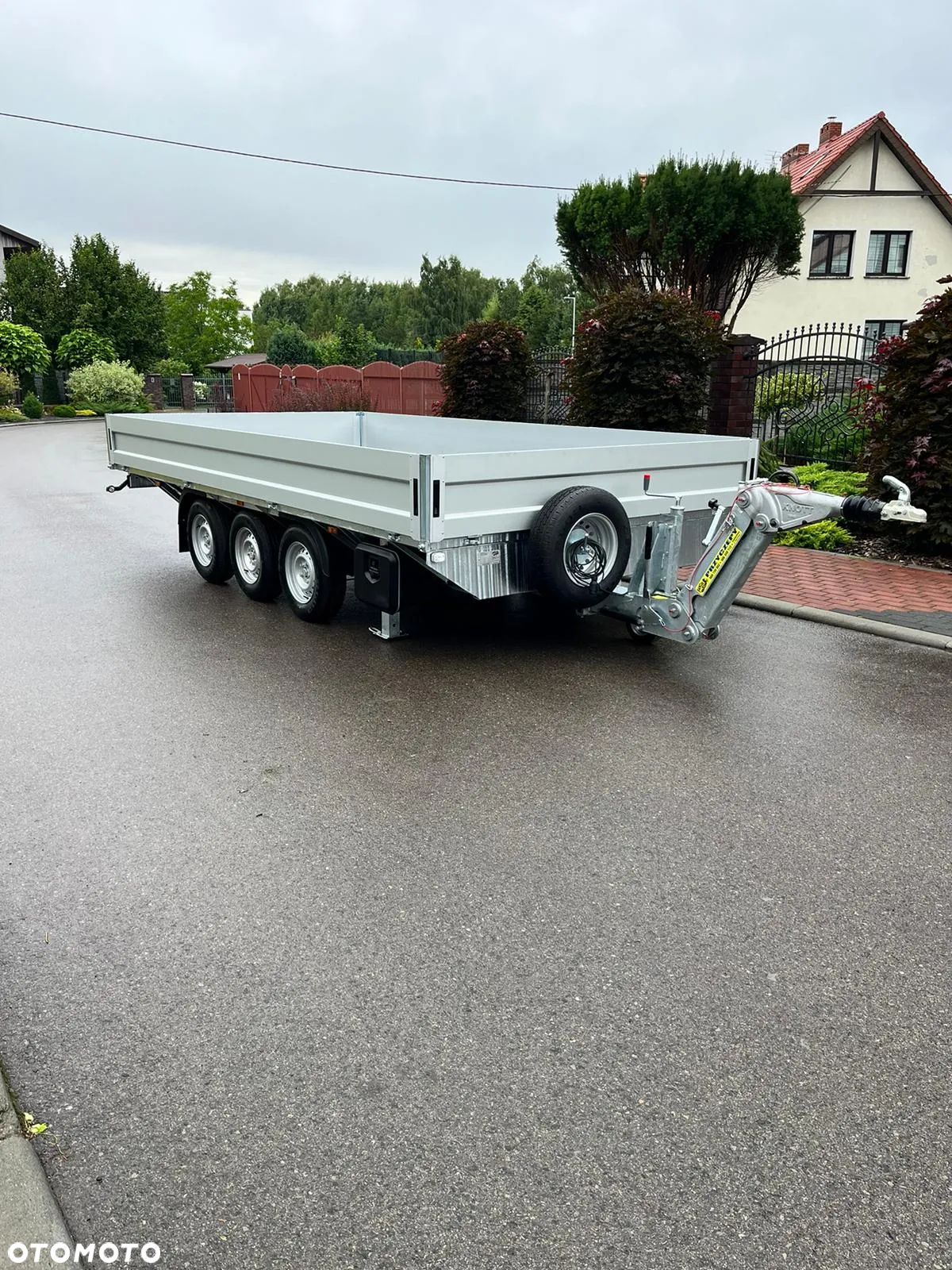 SAN-CAR - 1