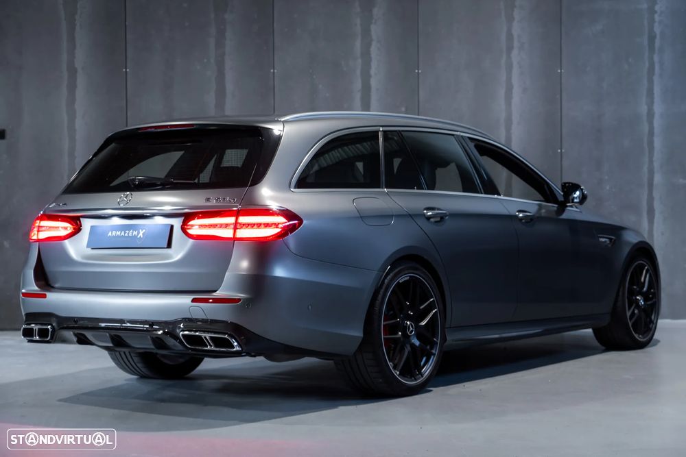 Mercedes-Benz E 63 AMG S 4Matic+ 9G-TRONIC - 5