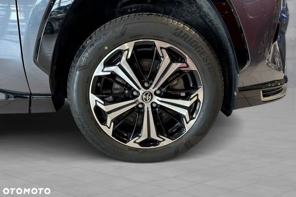 Toyota RAV4 Style - 21