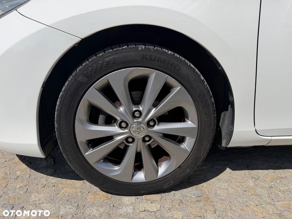Toyota Auris - 16