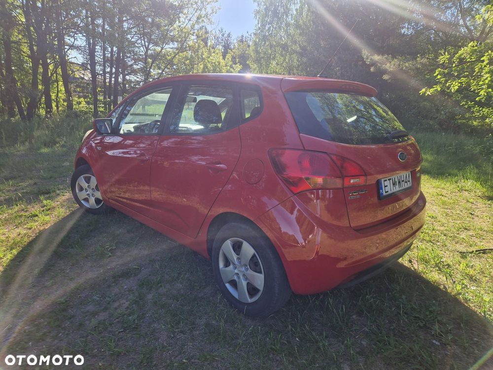 Kia Venga 1.4 CVVT Vision - 6
