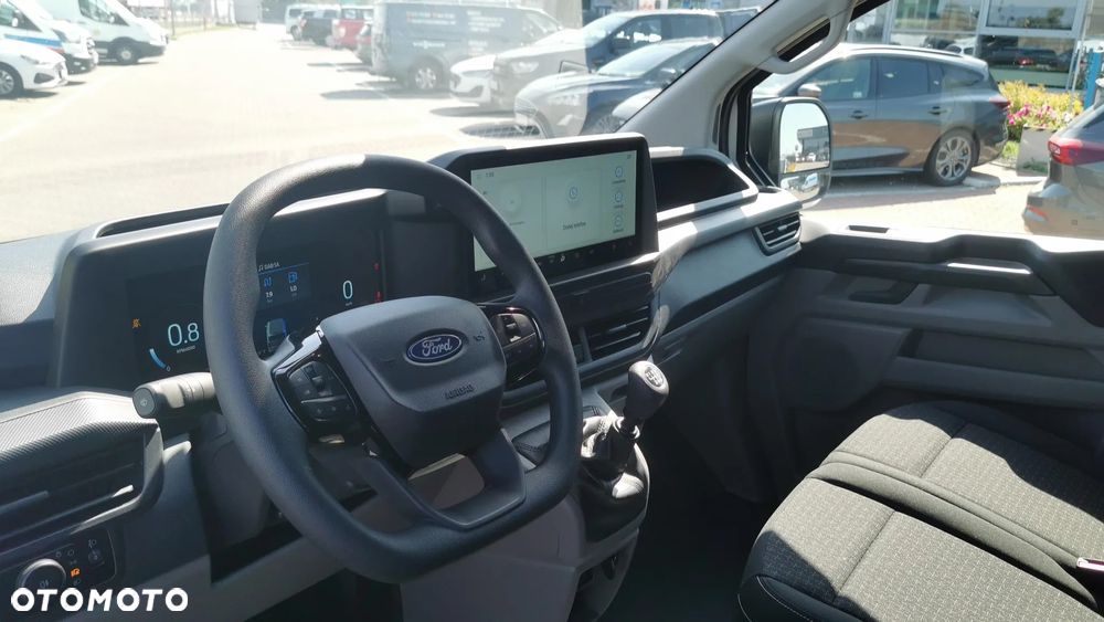 Ford TRANSIT CUSTOM - 9