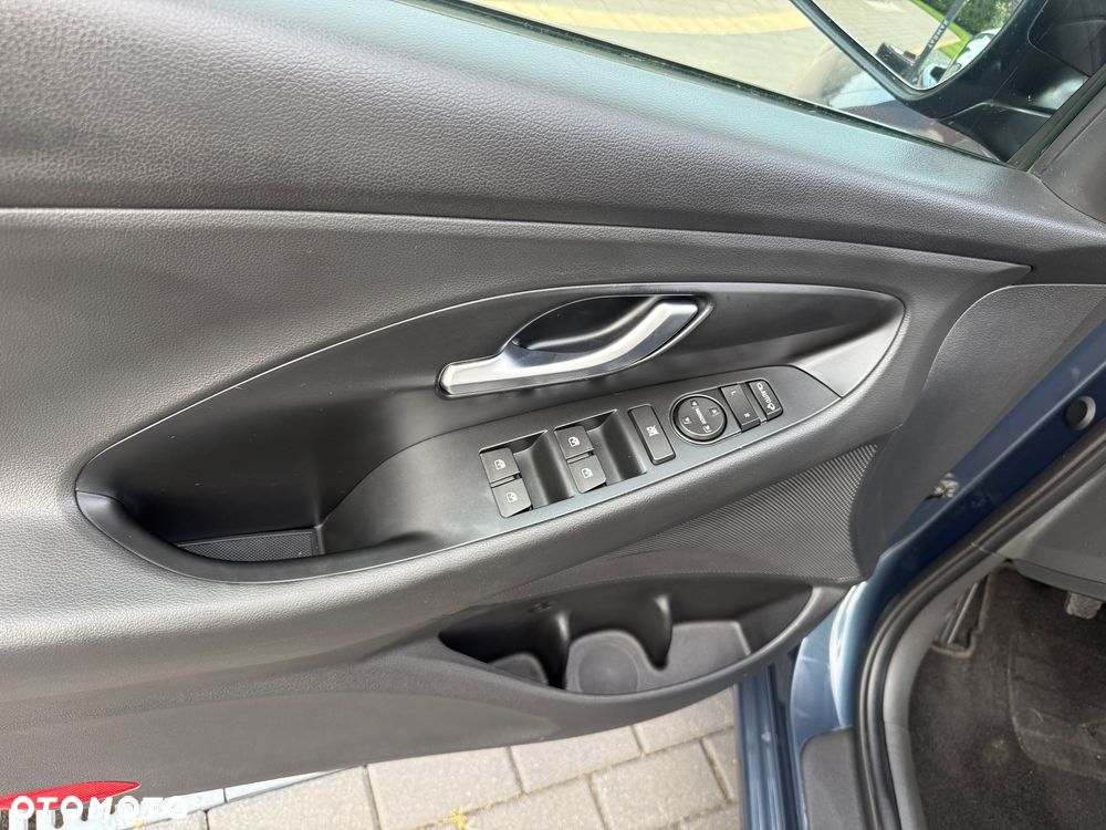 Hyundai i30 1.5 T-GDI 48V-Hybrid EDITION 30+ - 21
