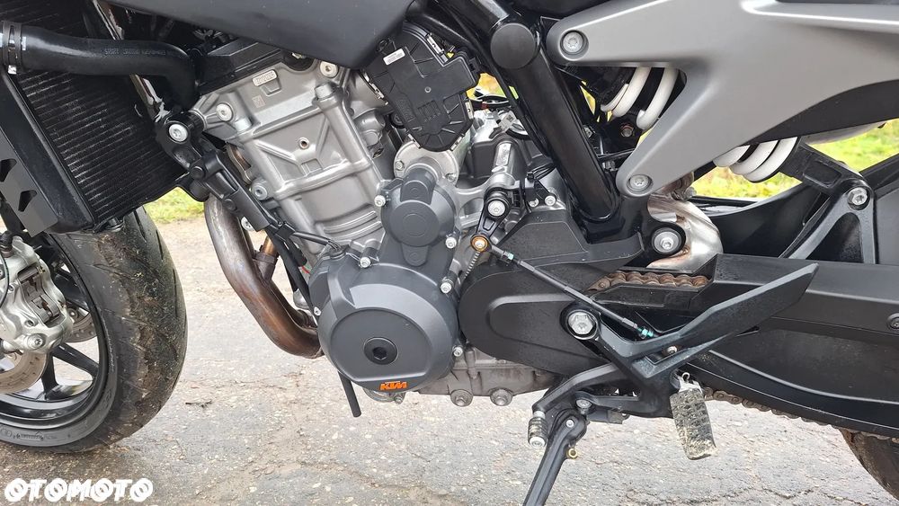 KTM Duke - 12