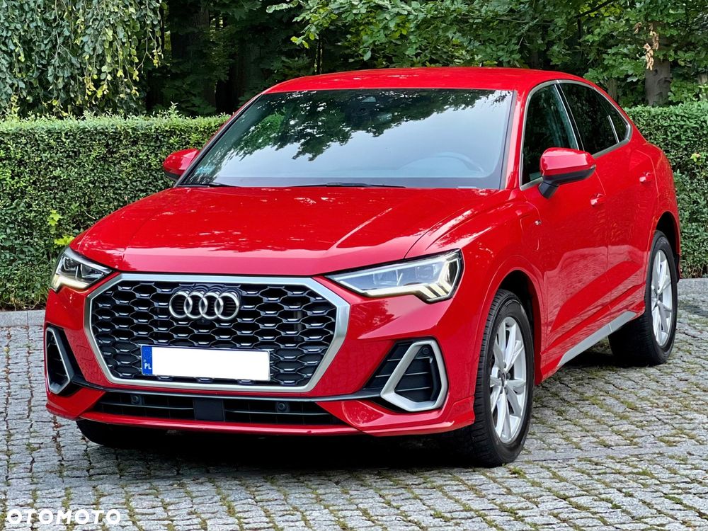 Audi Q3 Sportback - 14