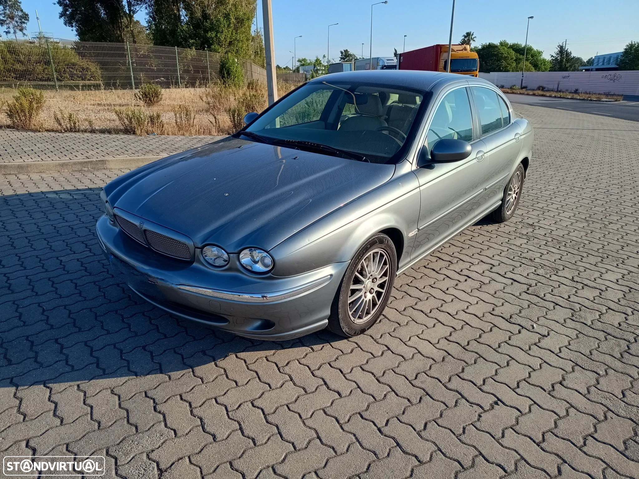 Jaguar X-Type Estate 2.2 Diesel Executive - 4