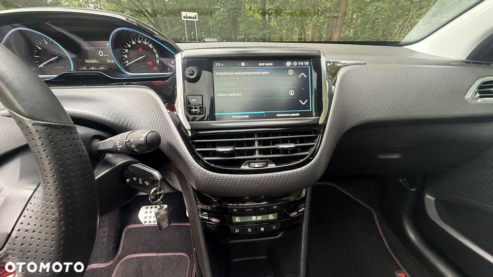 Peugeot 2008 PureTech 110 GPF Stop&Start EAT6 Style - 18